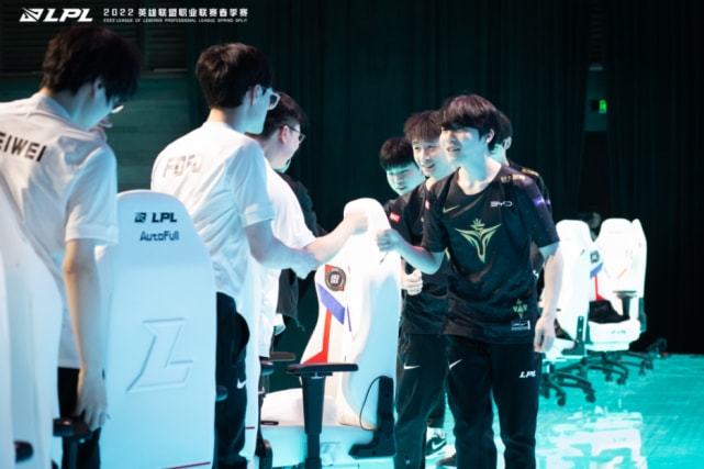 外线压力 外线压力